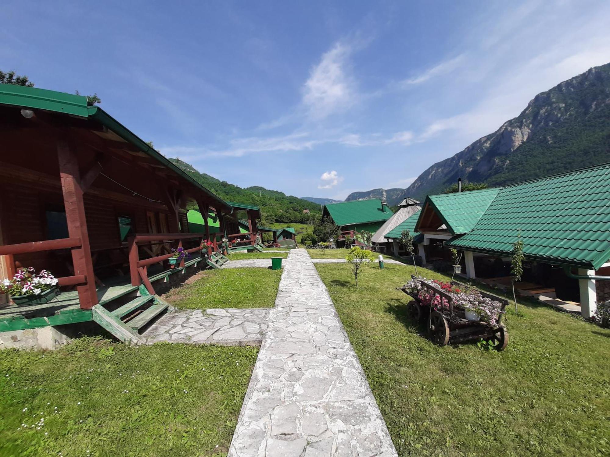 Hotel Rafting Camp Green Tara à Scepan-Polje Extérieur photo